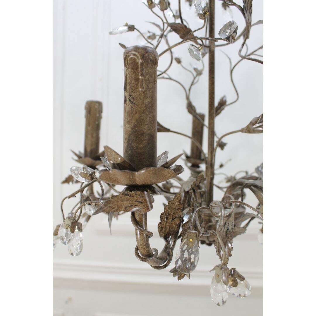 Brown leafy chandelier