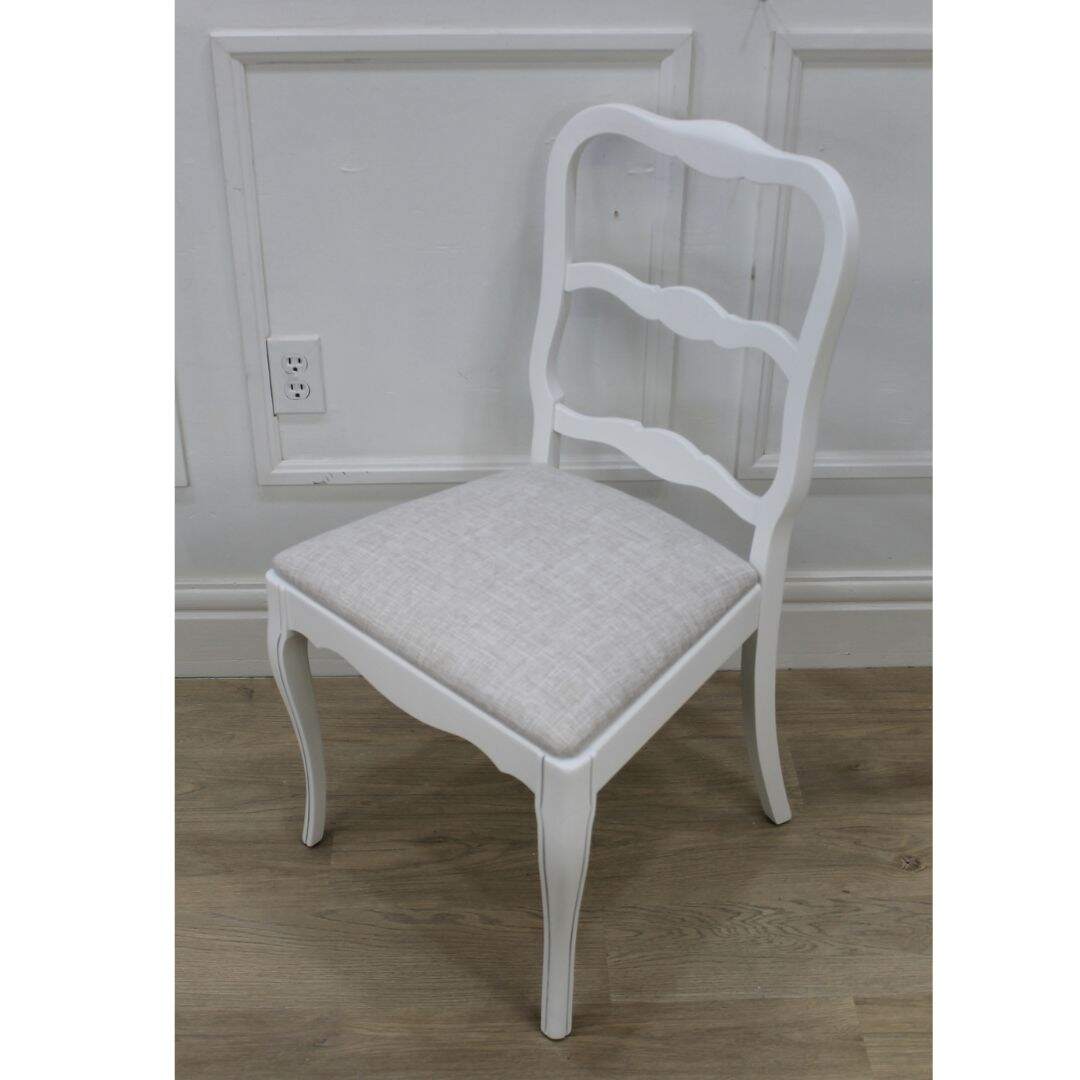 Set of 6 French provincial chairs