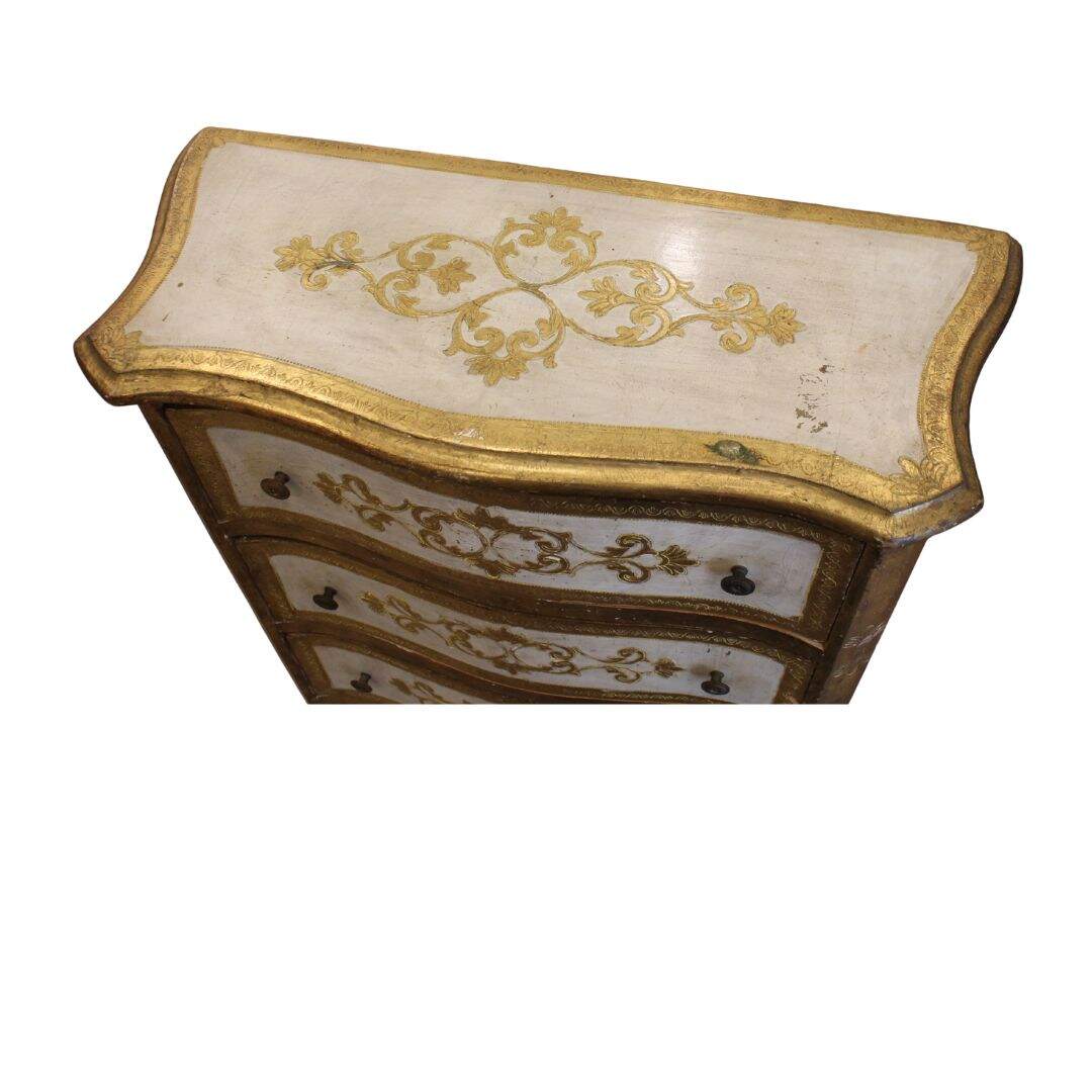 Florentine lingerie chest