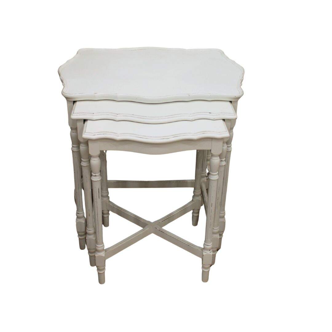 set of 3 nesting tables with fluted legs