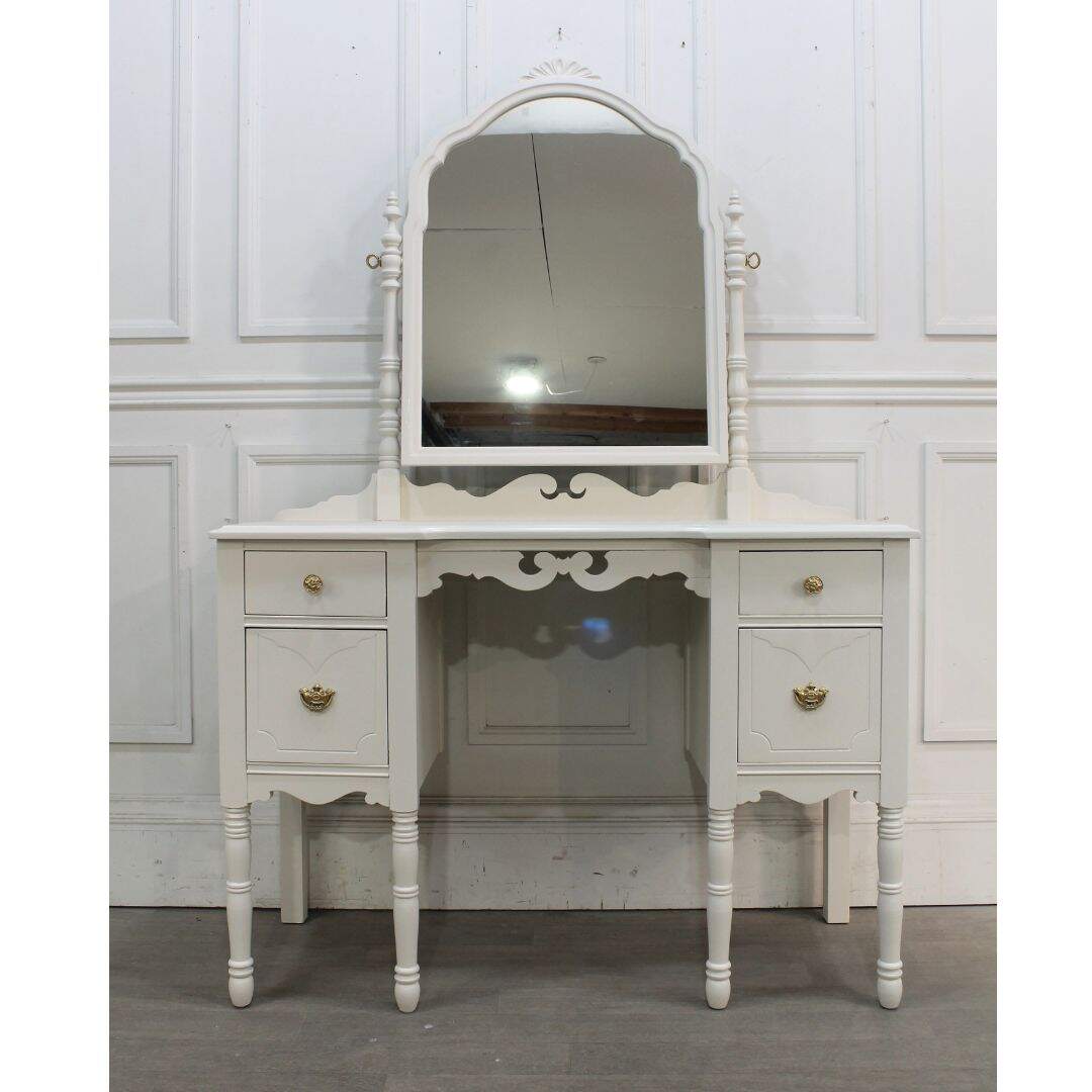 vanity with tilt mirror