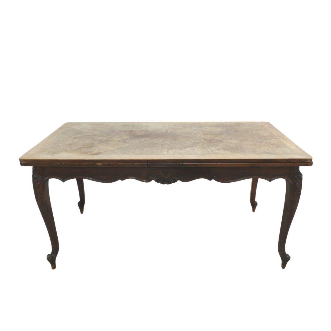 French dining table
