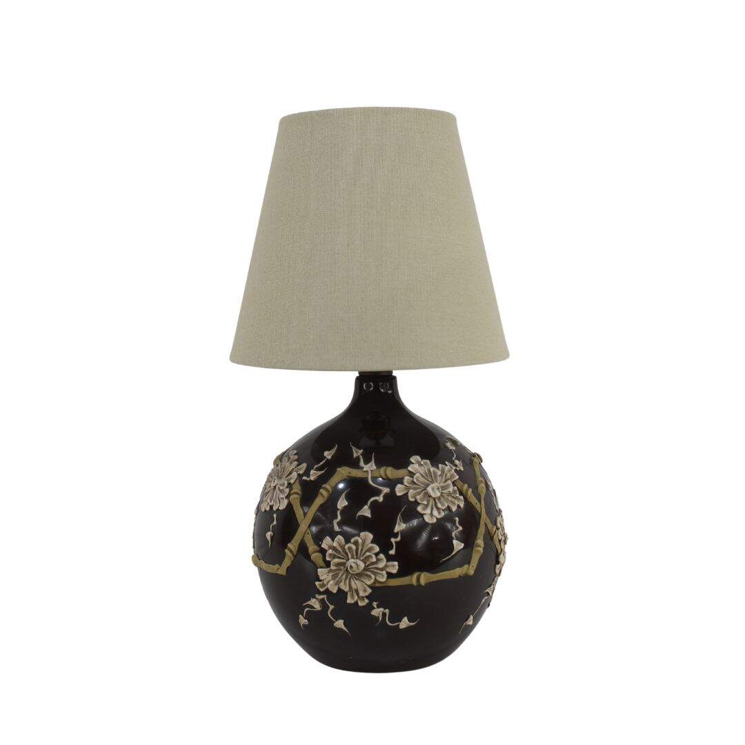 Ceramic lamp with bamboo motif