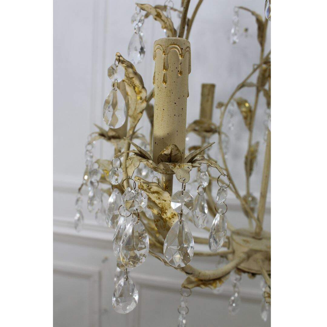 Cream and gold leafy chandelier