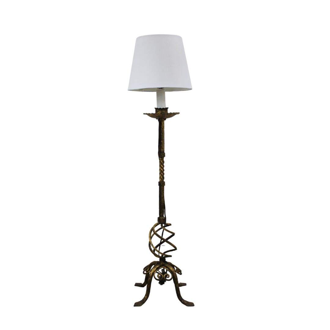 Wrought iron gold leaf lamp