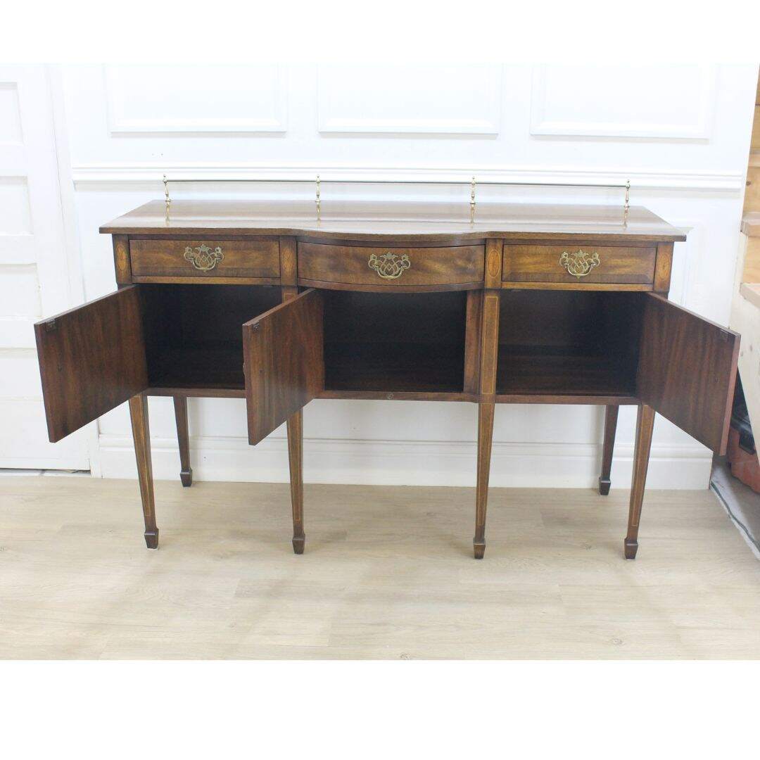 Mahogany veneer sideboard