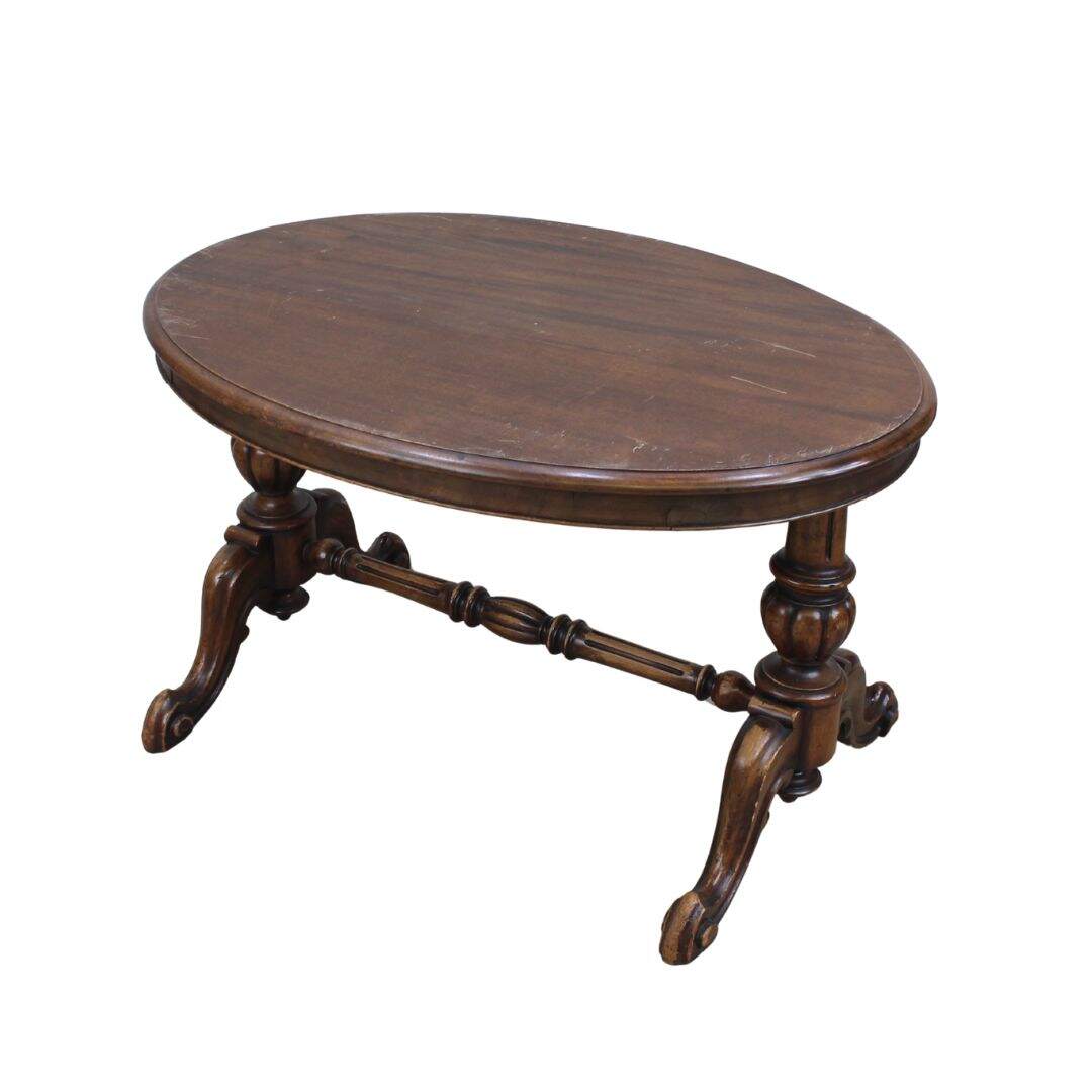 oval coffe table, unpainted