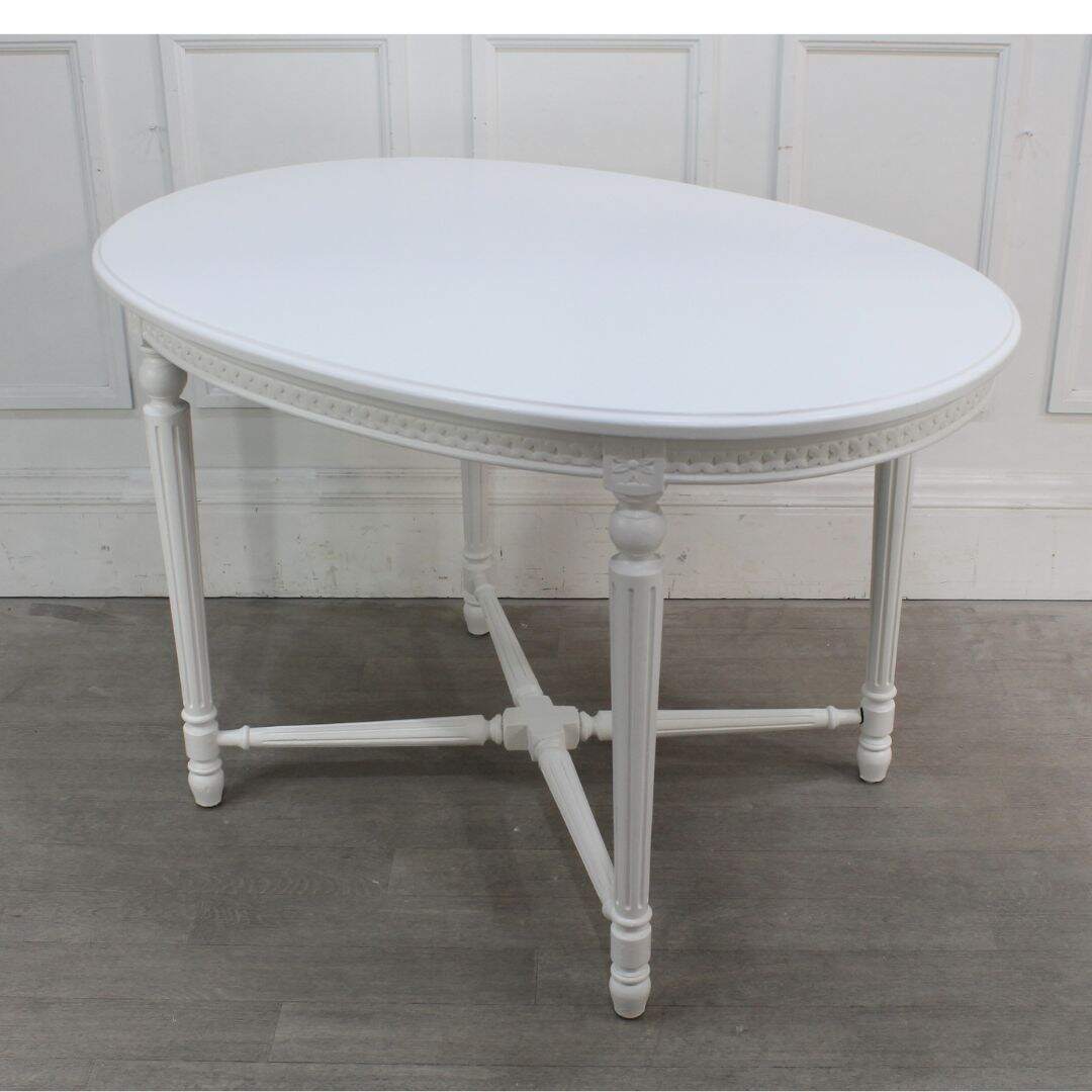 Oval table/desk with fluted legs